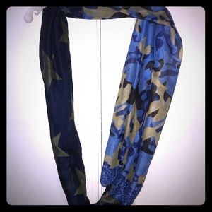 Camo and blue star camo scarf